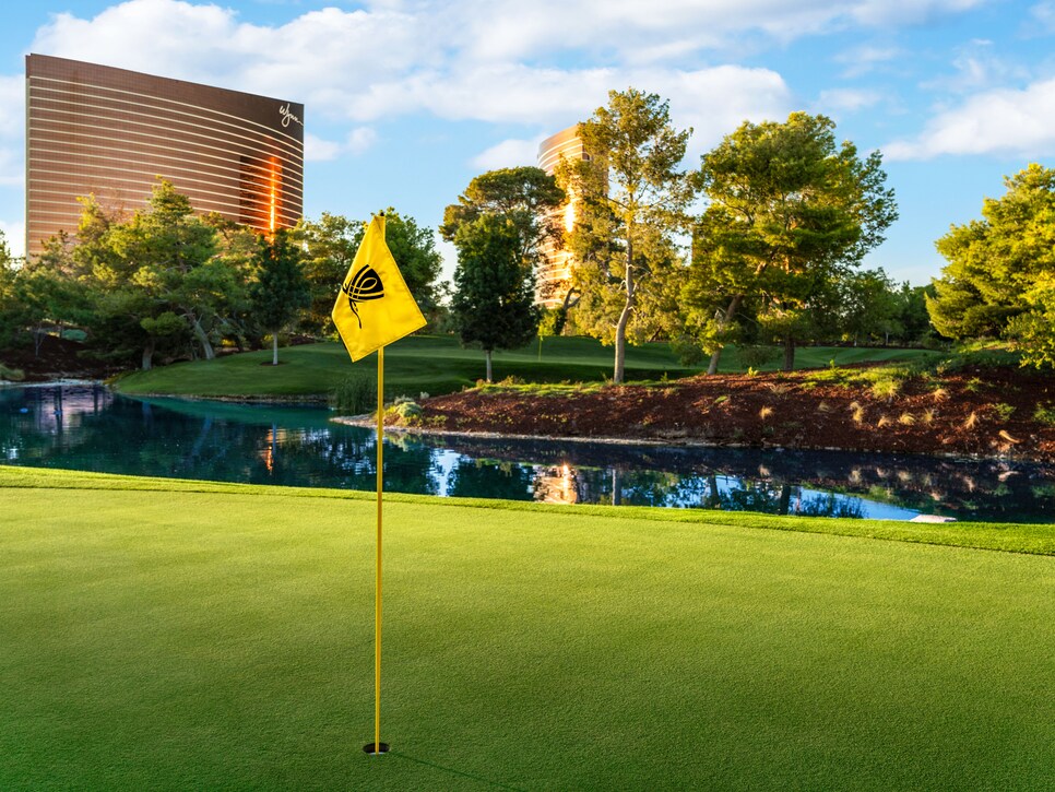 /content/dam/images/golfdigest/fullset/course-photos-for-places-to-play/Wynn Golf Club 12th hole.jpg